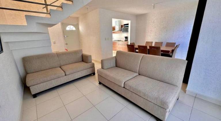 Vacation home with pool | Pets allowed — photo 4