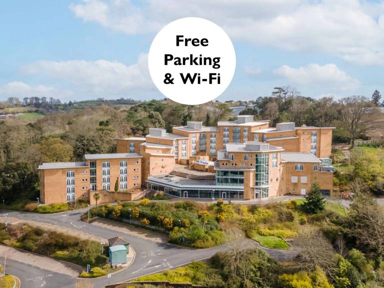 Serviced apartment Exeter