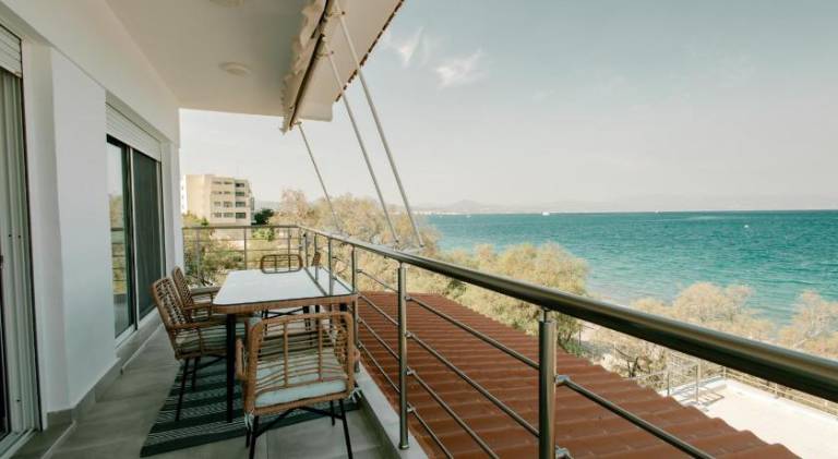Fully equipped holiday apartment with yard & patio | Beach nearby | Pets allowed — photo 5
