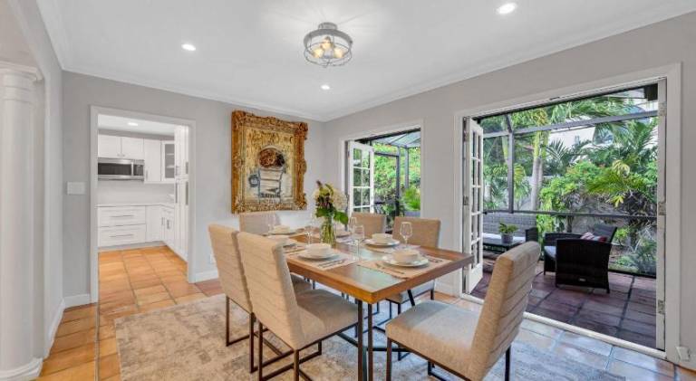 Ample house with pool | Pet-friendly — photo 5
