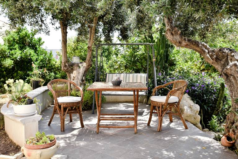 Apartment 'Villa Sovareto' with Sea View, Shared Garden and Wi-Fi in Sciacca
