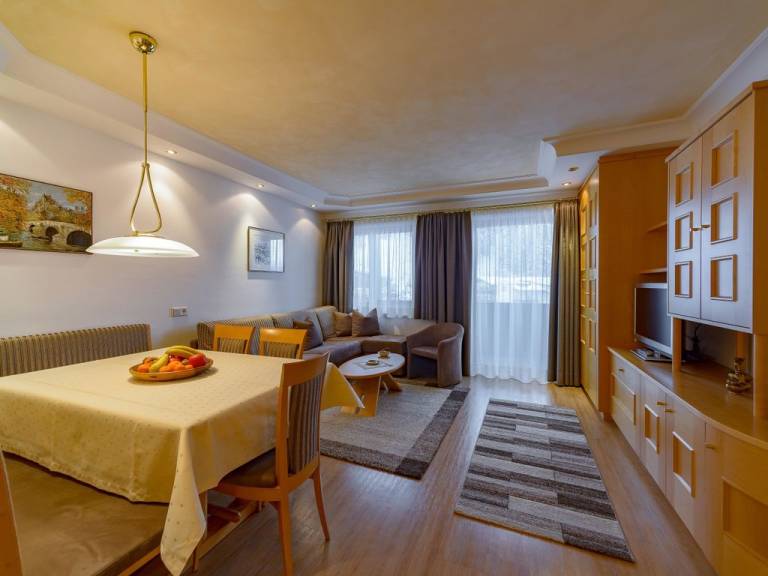 Ferienwohnung in Wolkenstein in Gröden f&uuml;r max. 6 Personen