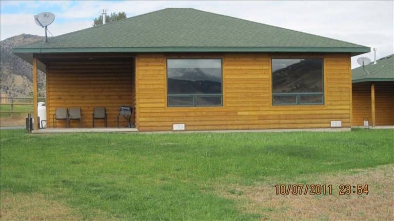 Cabin  Gardiner