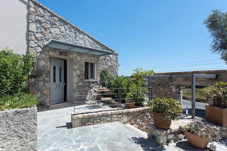 Iliopetra House 1 Corfu Poolside Retreat