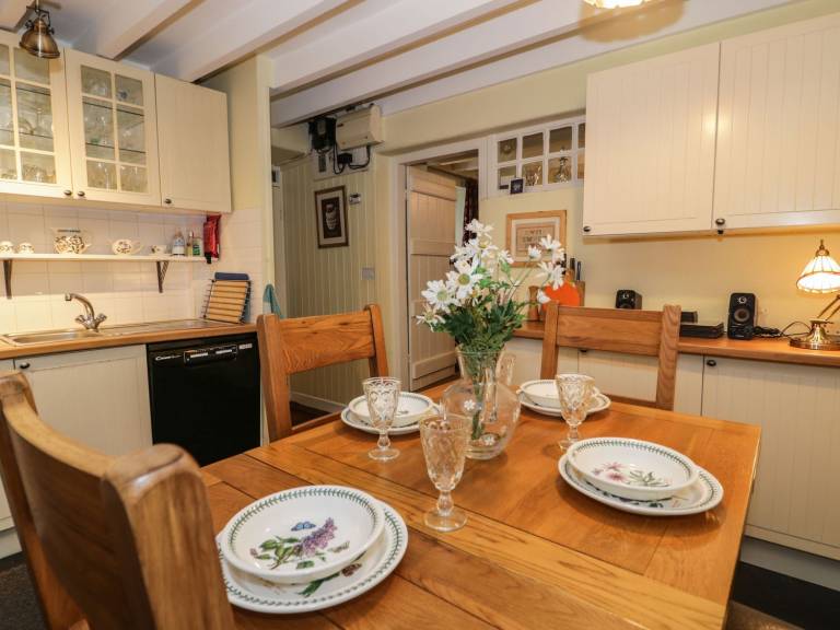 Children-friendly cottage with yard | Pet-friendly — photo 4