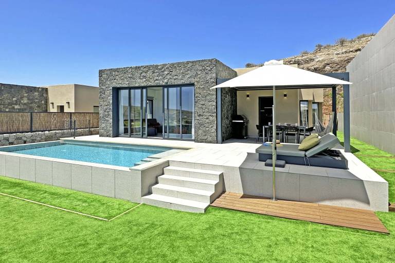 House with garden, terrace & barbeque — photo 4