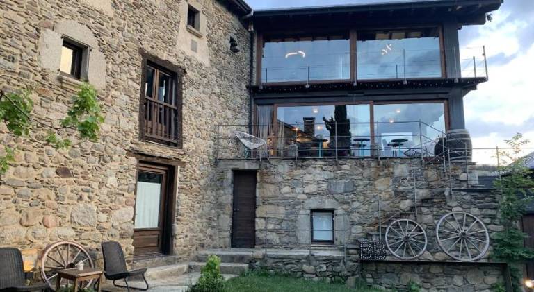 Bed & Breakfast Llivia