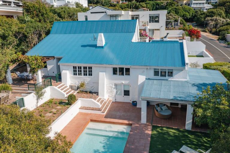Villa  Llandudno