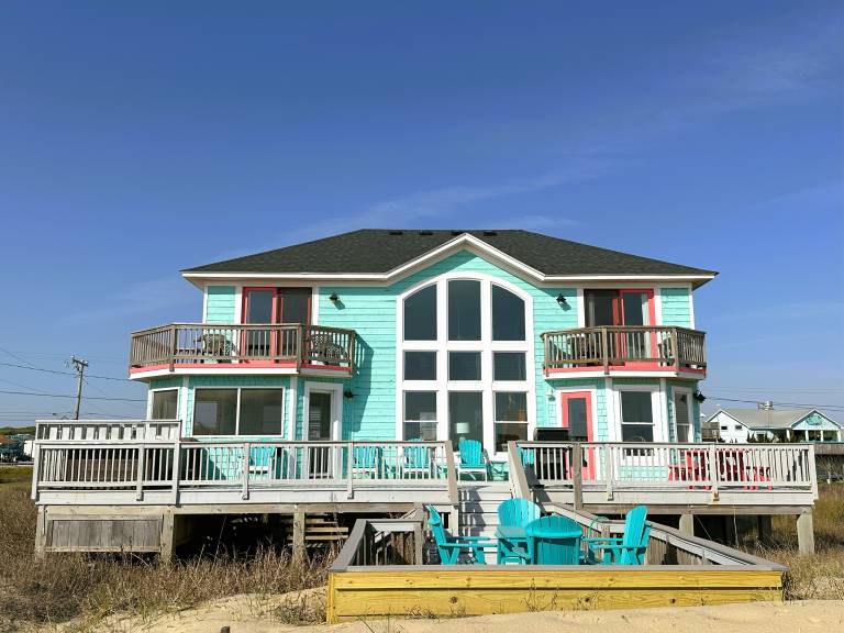 KH5205- Oceanfront, 4 BRs (2 Masters), Hot Tub & Outstanding Ocean Views! — photo 3