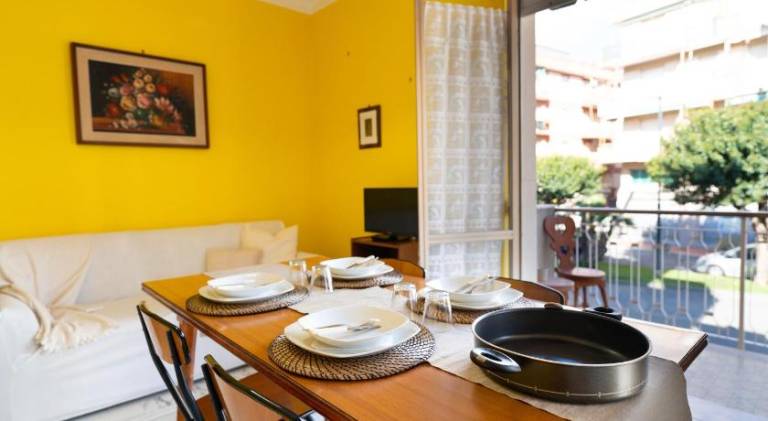 Holiday apartment with 1 room for 5 persons — photo 5