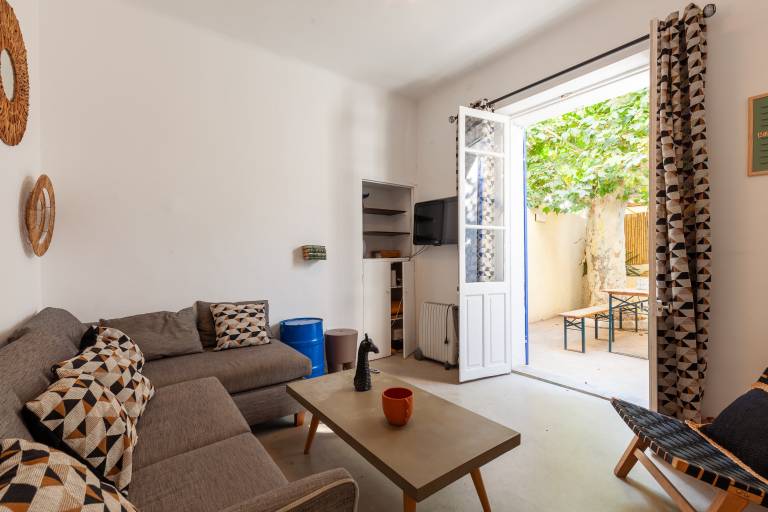 Maisonnette 6-8 Pers with terrace and Wi-Fi in Marseille