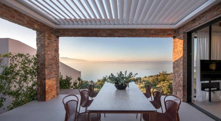 House with private pool, yard & terrace | Suitable for remote work in Thasos