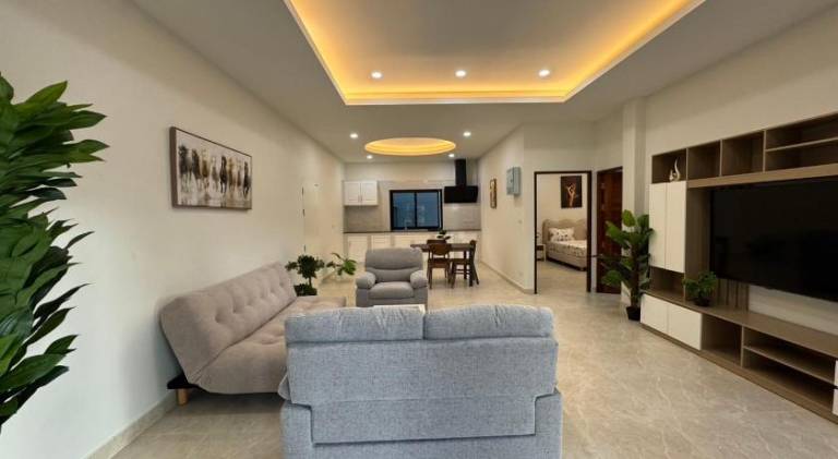 Villa with yard & terrace | Pet-friendly — photo 2