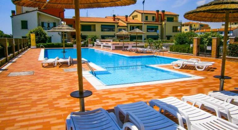 Charming apartment with pool | Pet-friendly in Caorle
