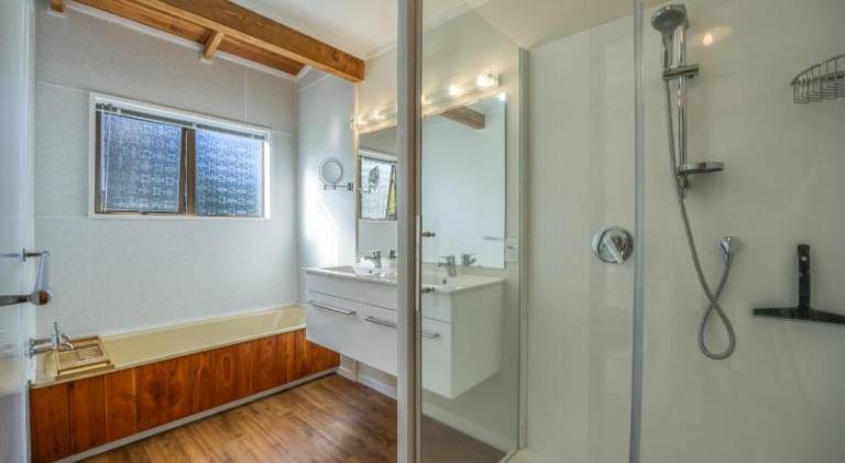 Charming vacation home | Pets are welcome — photo 2