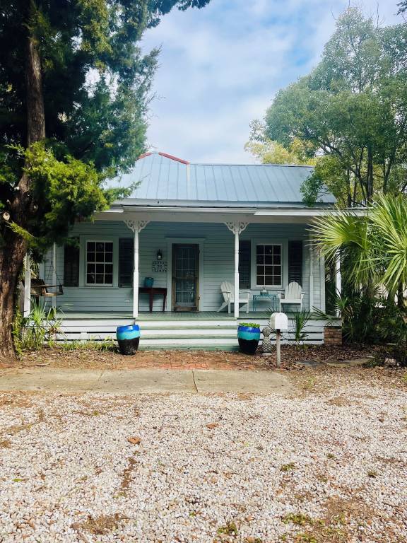 Cabin  Apalachicola
