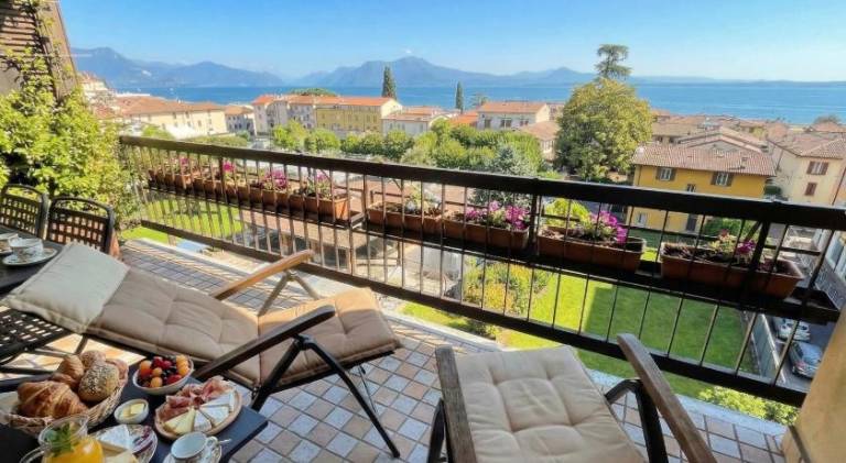 Rental apartment with 2 rooms for 4 persons — photo 3