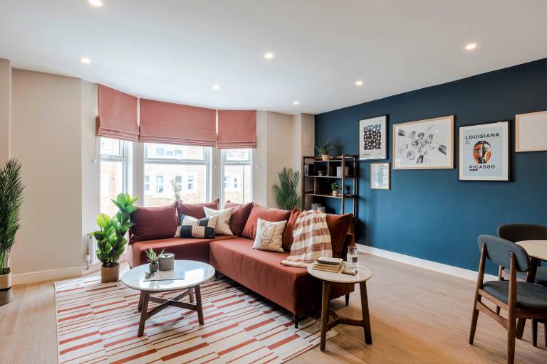Shepherds Bush 1 Bed Apartment