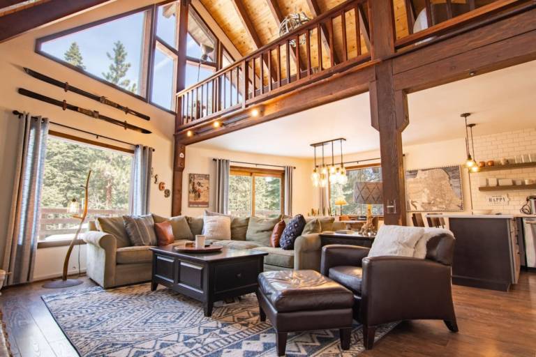 Big house with private pool | Pets are welcome — photo 3