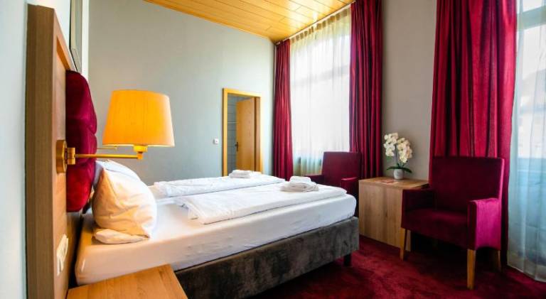 Hotel Frankischer Hof — photo 2