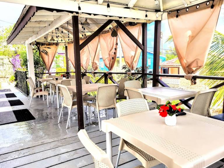 Accommodation  Saint Philip