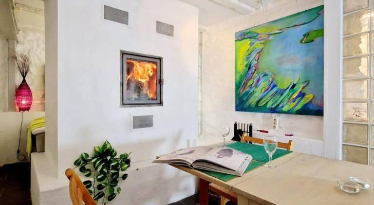 Beautiful condo near Bryggen Balcony Fireplace — photo 3