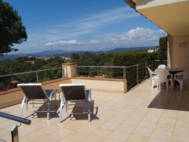 Villa with private pool, terrace & barbecue | Sea view — photo 3