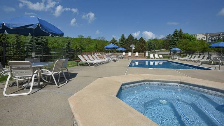 Condo  Seven Springs