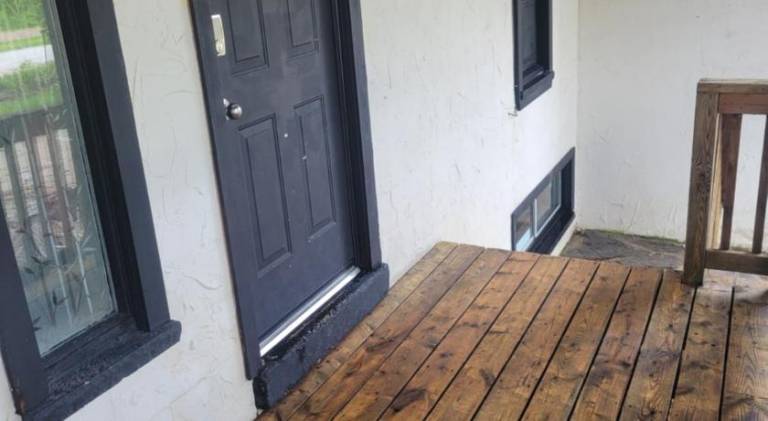Mountain View-Backyard-Air-Conditioning-BBQ-15mins walk Blue Mountain Village — photo 4