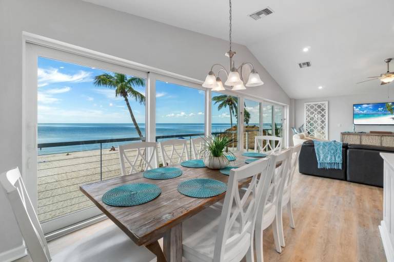House Barefoot Beach