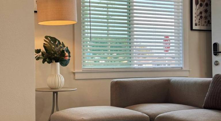 Cozy Private Room C in S Central LA