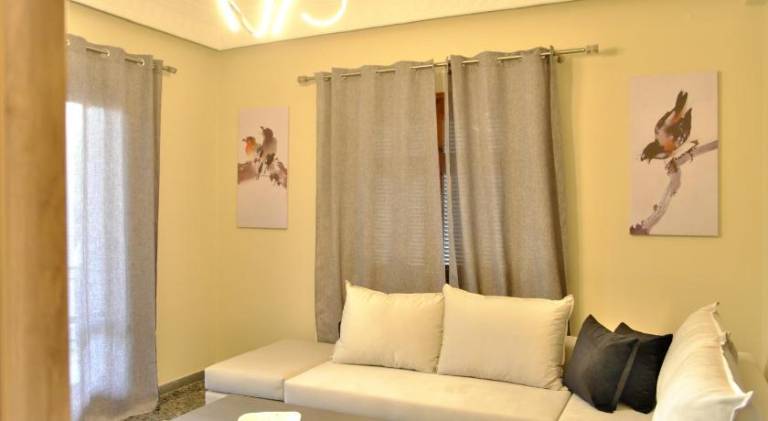 Pleasant villa with pool | Pets allowed — photo 2