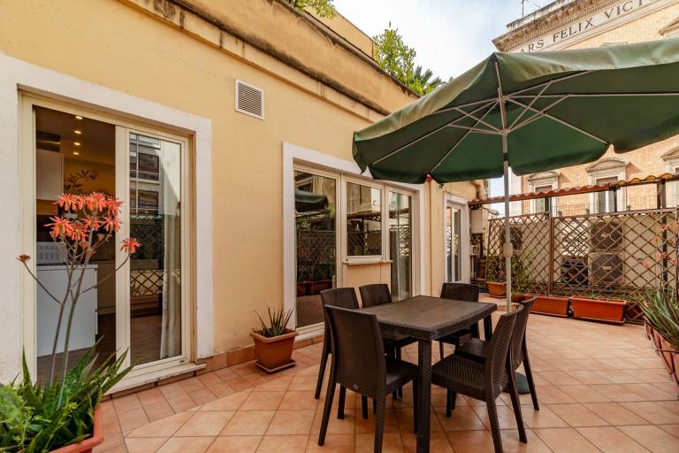 Salandra Apt 2 RM VK