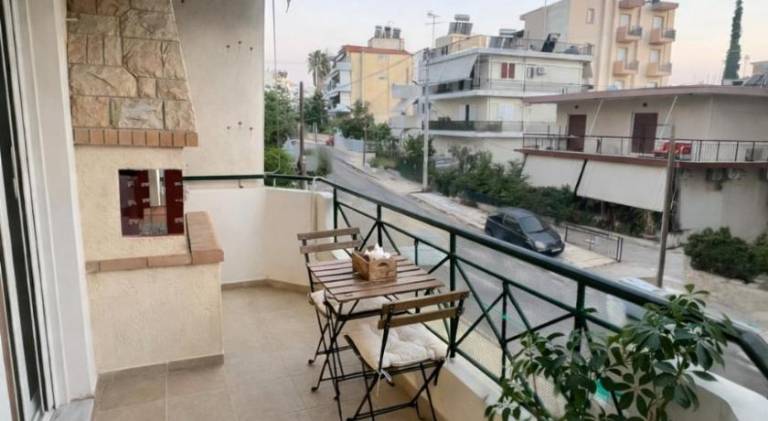 Holiday apartment with patio & garden — photo 5