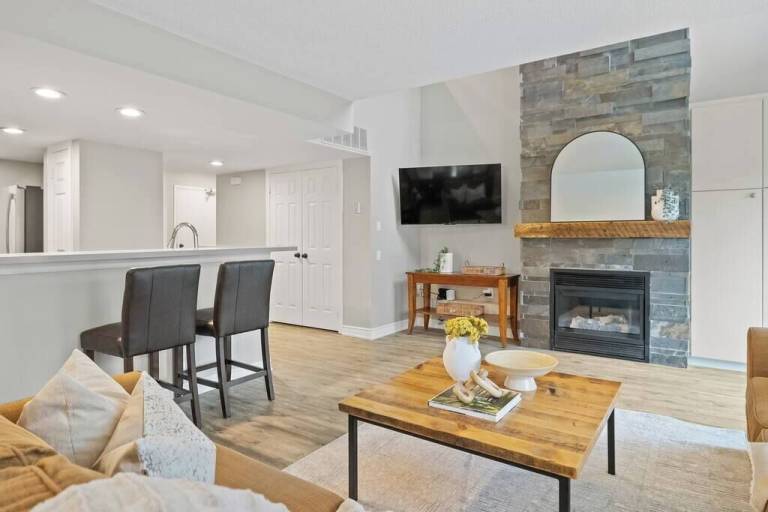 Condo Collingwood