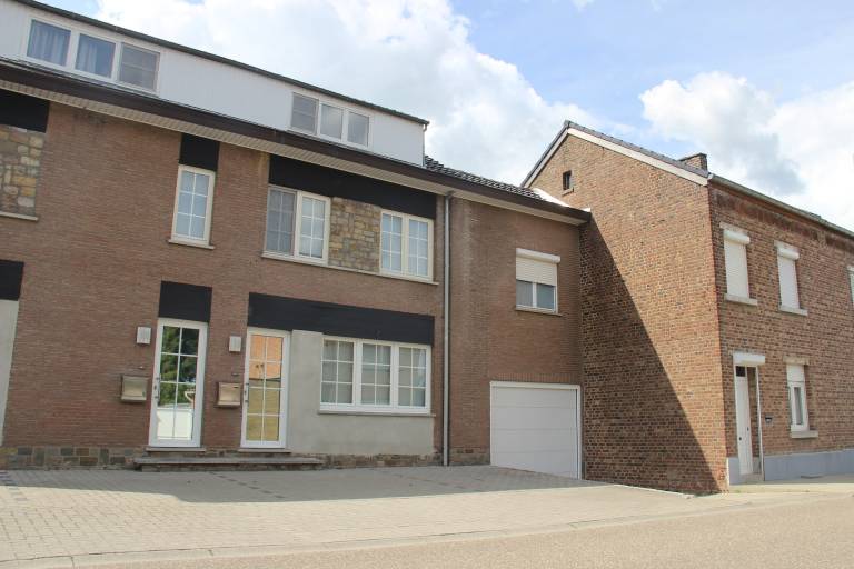 Vacation home with garden & patio in Hasselt