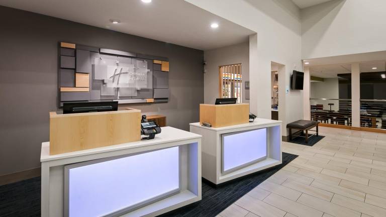 Holiday Inn Express Hotel & Suites Everett By IHG — photo 3