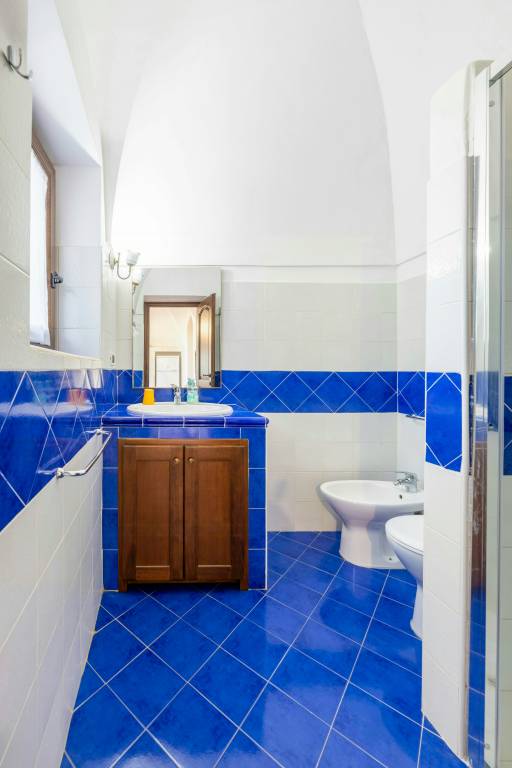 Children-friendly charming house with grill, garden & pool | Water view | Pet-friendly — photo 3