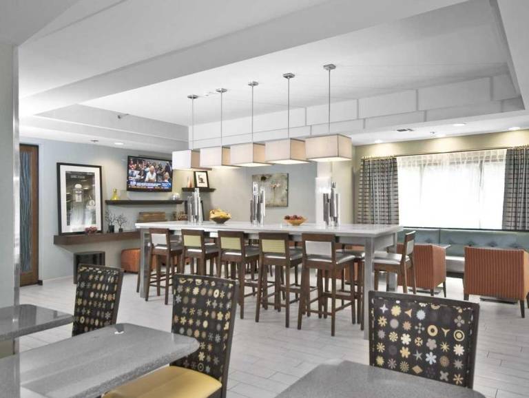 Hampton Inn Columbia-I-26/Harbison Blvd. (Mall Area) — photo 5