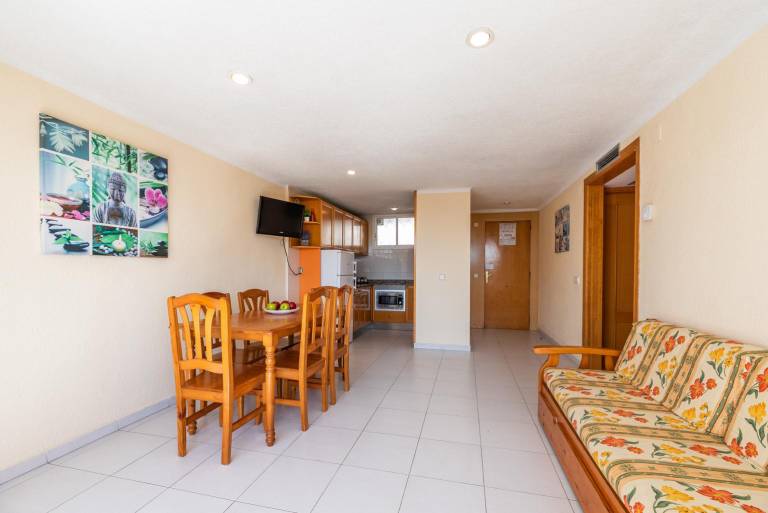 Apartment  La Pineda