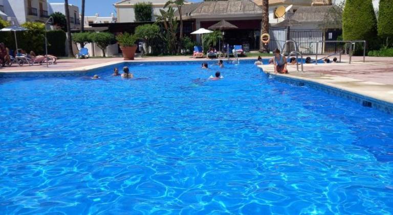Holiday apartment with yard, private pool & terrace | Close to the beach | Suitable for remote work | Pets allowed — photo 2
