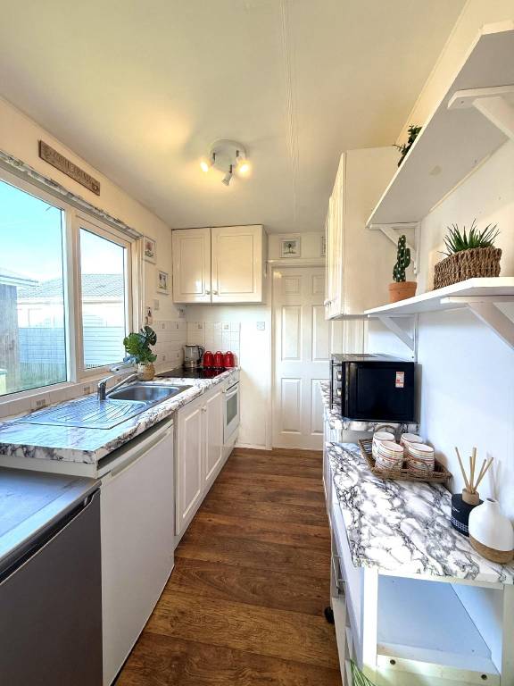 Chalet with 2 rooms for 4 persons — photo 3