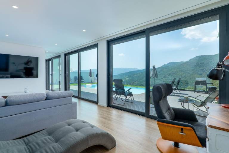 House with 4 rooms for 9 persons — photo 2