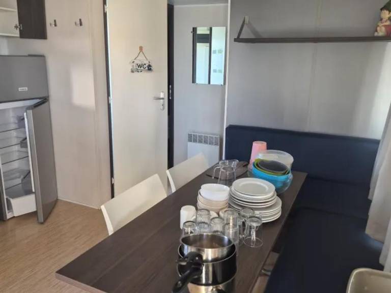 Mobile home with pool & patio | Dogs allowed — photo 5