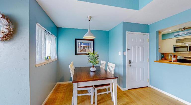 Lovely rental apartment with pool | Pet-friendly — photo 4