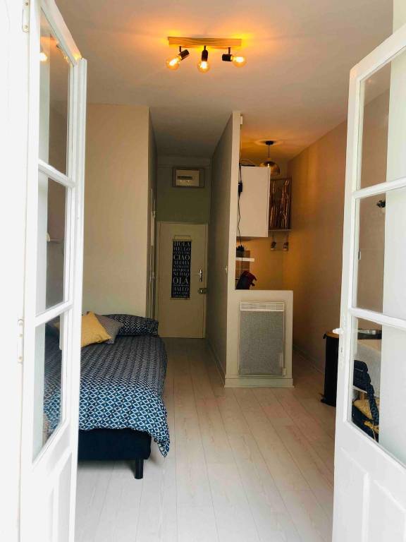 Vacation home with 1 room for 2 persons in Saint-Jouan-des-Guerets