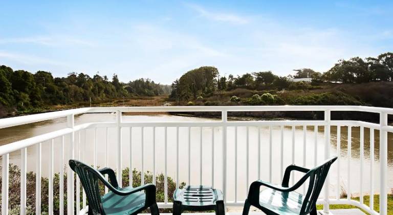 The Beach House Inn — photo 4