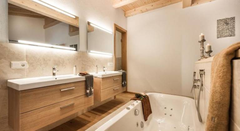 Villa with 2 rooms for 6 persons — photo 2