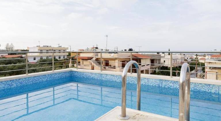 Contemporary Maisonette with Sea View Roof Terrace — photo 4