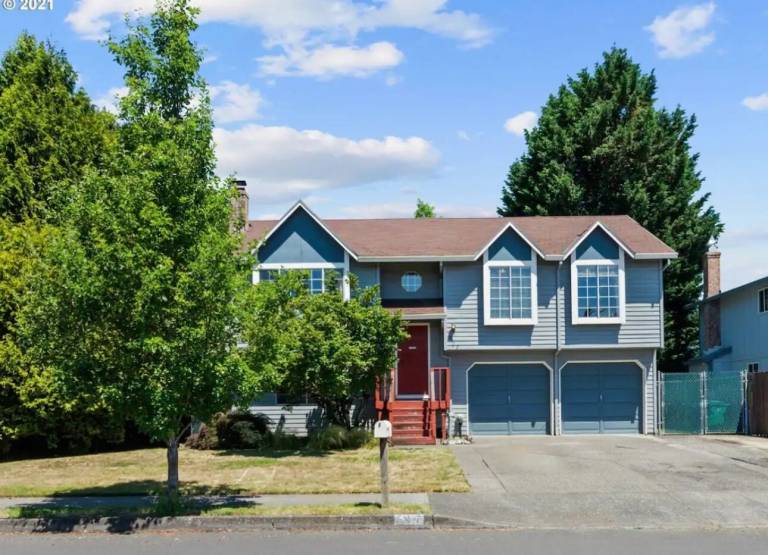 Bed and breakfast  North Central